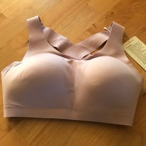 Lululemon bra